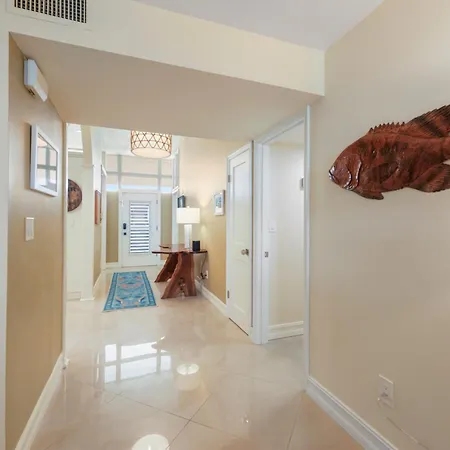 Beach Club Paradise Penthouse 401